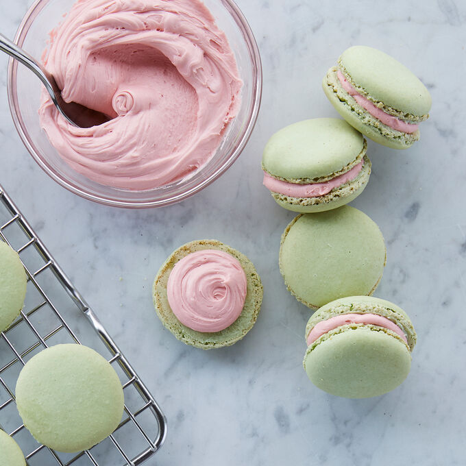 Pistachio Macarons Charlotte Nc Sur La Table