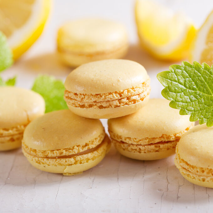 Online Focus Series: Lemon Macarons (ET)