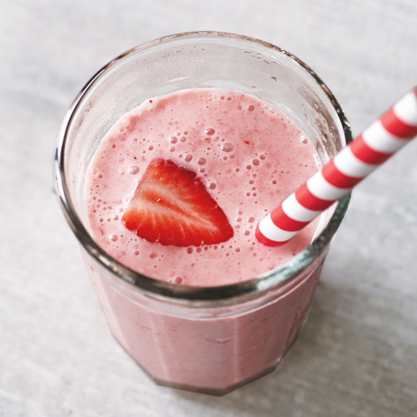 Strawberry Kiwi Smoothie Recipe | Sur La Table