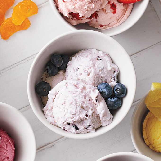 Vanilla Ice Cream with Blueberries