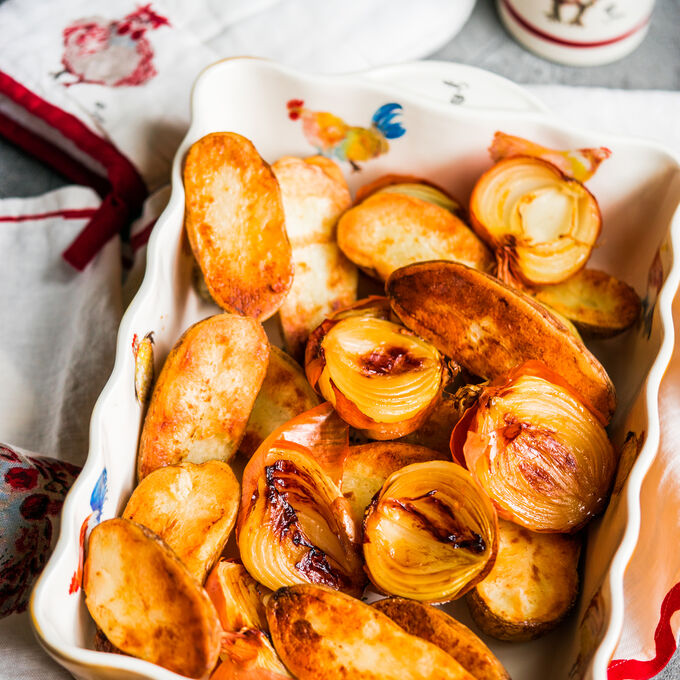 Oven-Roasted Potatoes and Onions