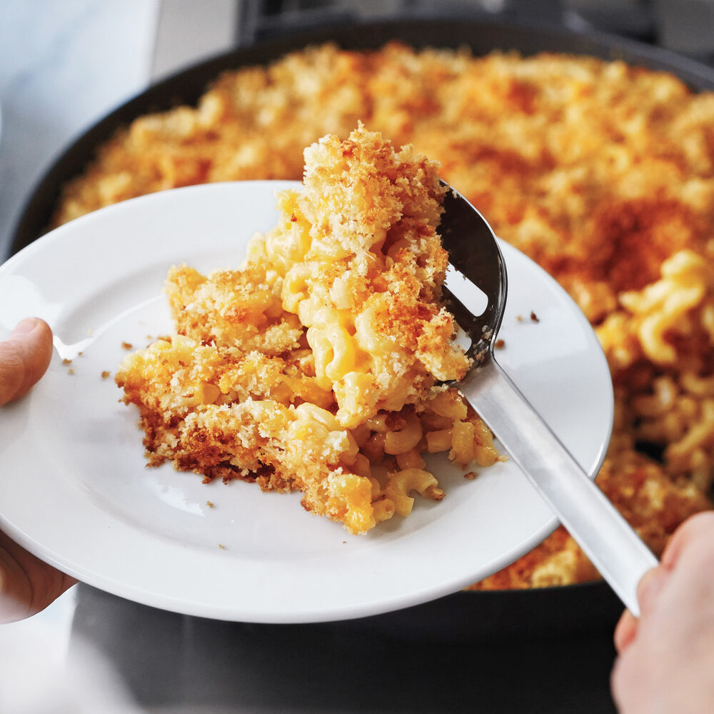 Classic ExtraCheesy Macaroni and Cheese with Crunchy Crumb Topping