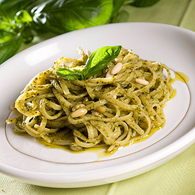 Trenette fresche al Pesto alla Genovese - Fresh Trenette with Pesto alla Genovese