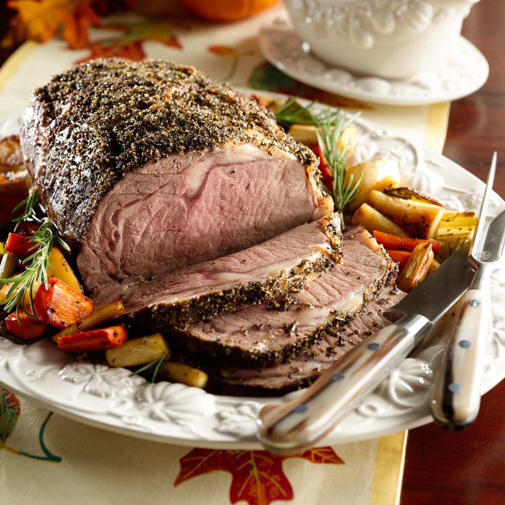 Roasted Beef Tenderloin with Rainbow Peppercorn Pan Sauce Recipe | Sur La Table