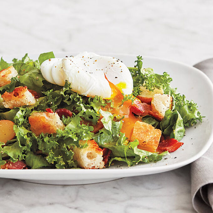 Frisee Salad With Bacon Egg And Garlic Toasts Recipe Sur La Table