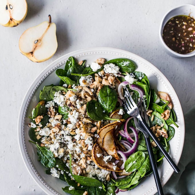 Spinach Salad with Caramelized Pears and Goat Cheese