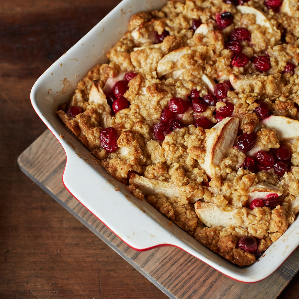 Apple-Cranberry Crisp with Oatmeal Topping Recipe | Sur La Table