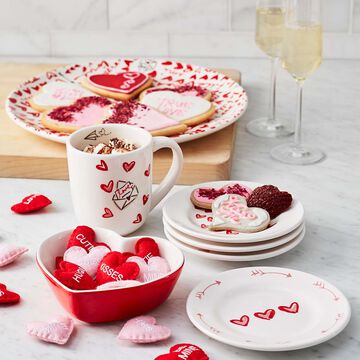 Sur La Table Valentine’s Heart Round Platter