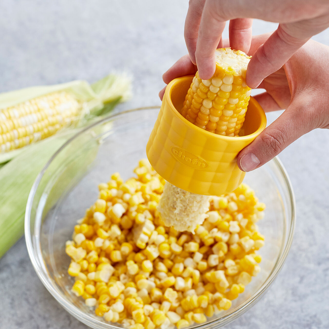 Chef/'n Cob Corn Stripper Yellow Safely strip entire ear of corn #102-812-017