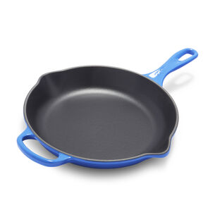 Le Creuset Signature Cast-Iron Skillet, 10.25"