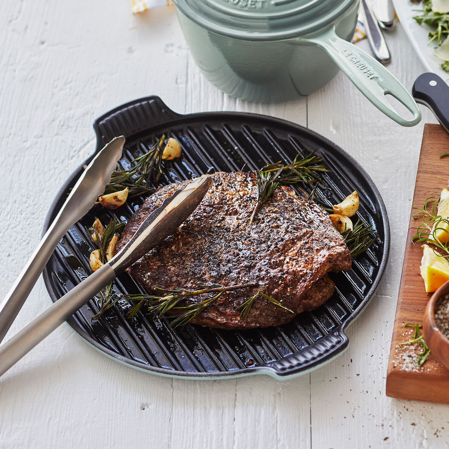 Le creuset bistro grill store