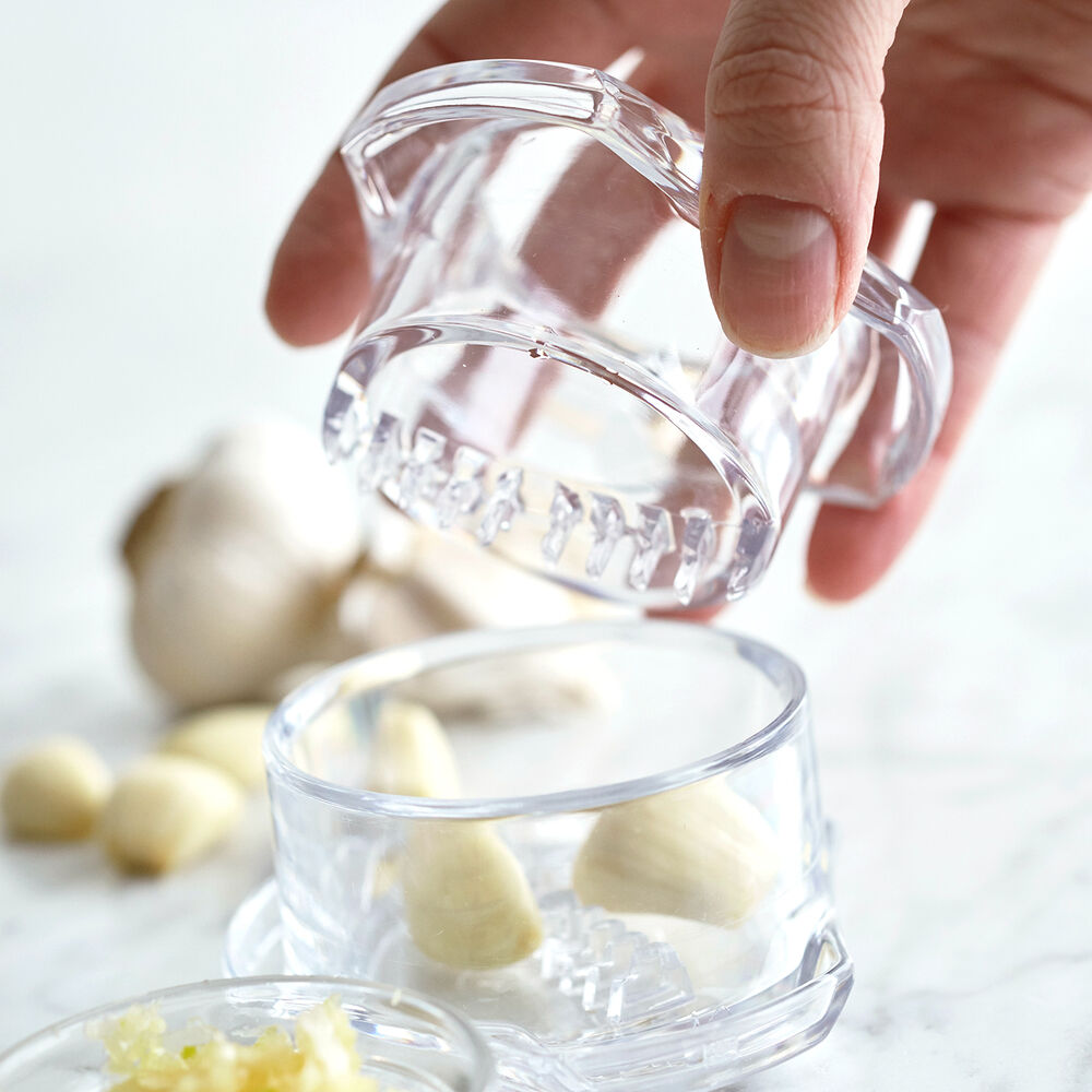 Zyliss Garlic Root Mincer Sur La Table
