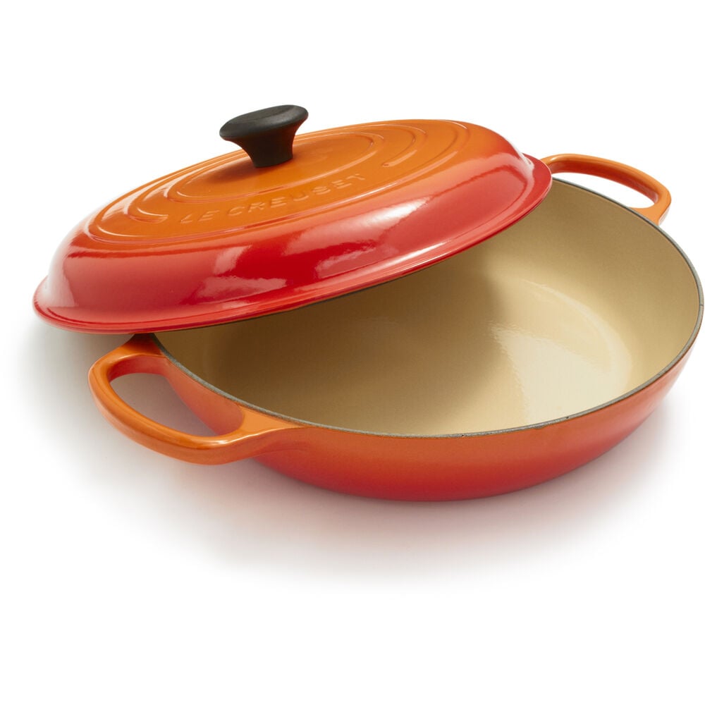 Le Creuset Signature Braiser, 5 qt. Sur La Table