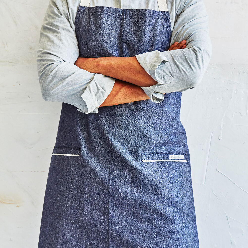 The Sommelier Signature Apron Sur La Table