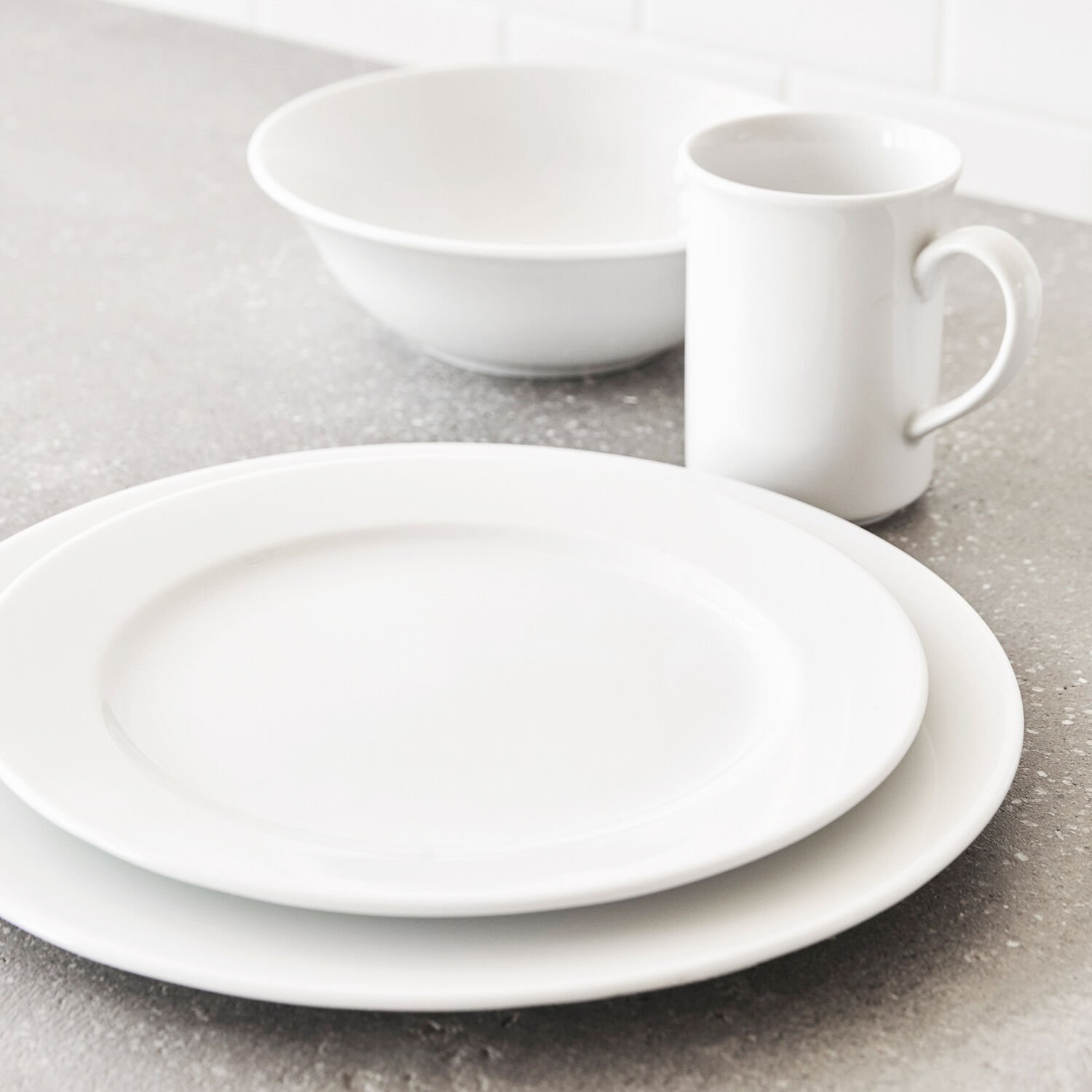 Sur la table dinnerware clearance