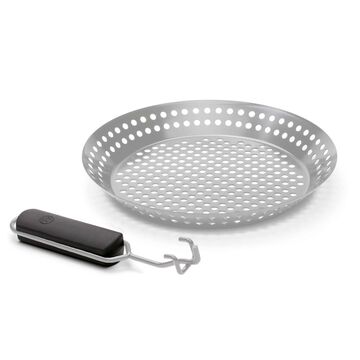 Outset Grill Skillet with Removable Handle
