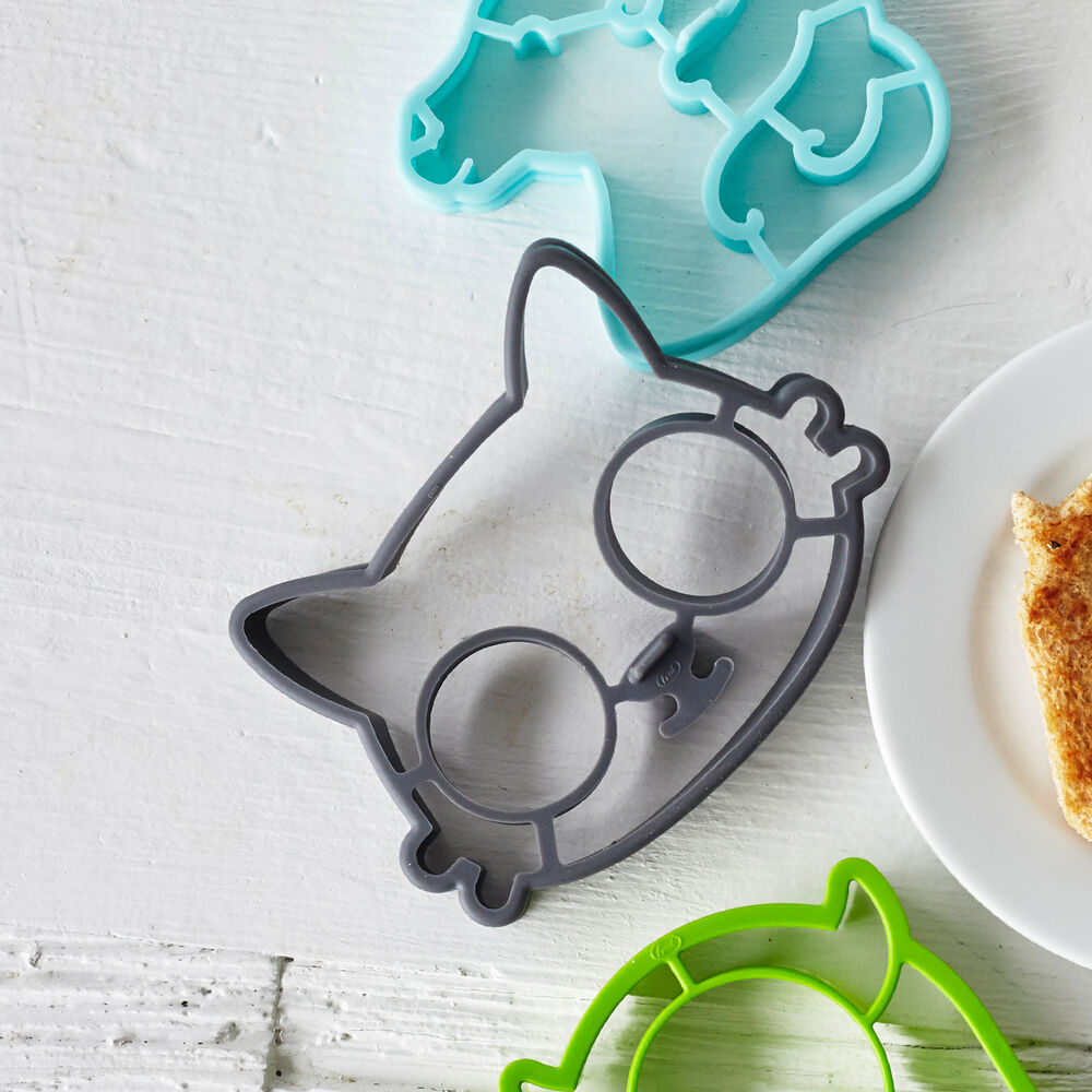 Fred Funny Side Up Cat Egg Mold Sur La Table
