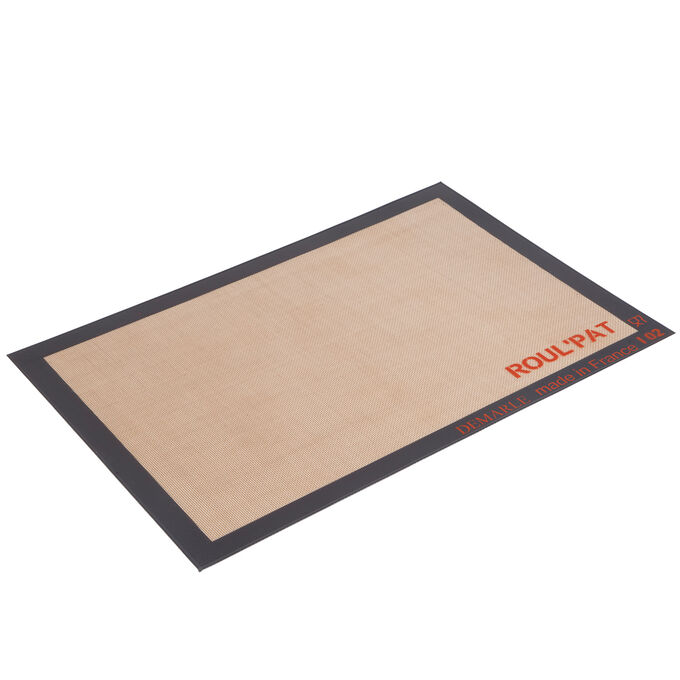 Roul Pat Silicone Pastry Mat 31 X 23 Sur La Table