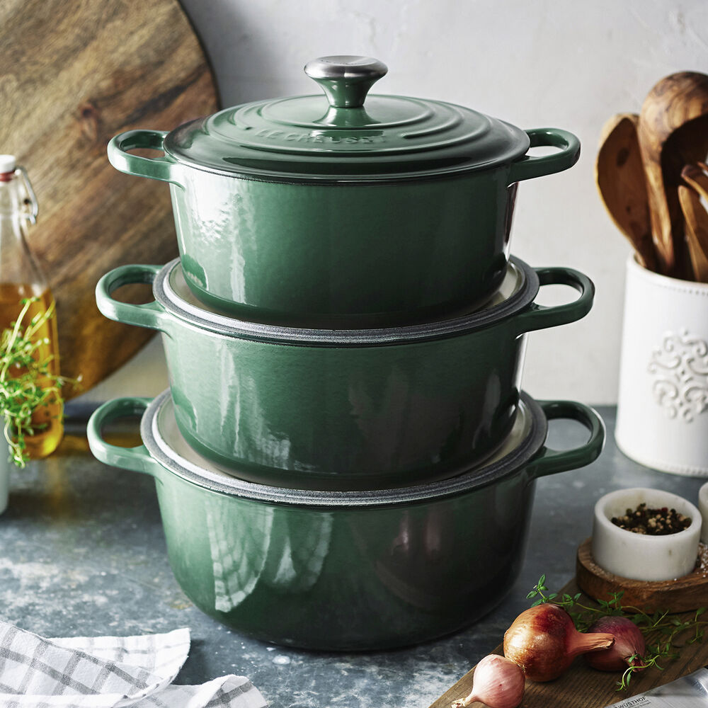 Le Creuset Signature Round Dutch Oven, 4.5 qt. | Sur La Table