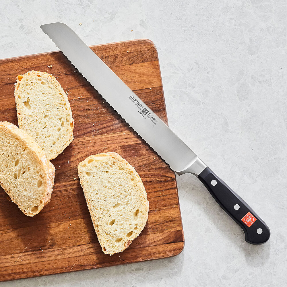 Wüsthof Classic DoubleSerrated Bread Knife, 9" Sur La Table
