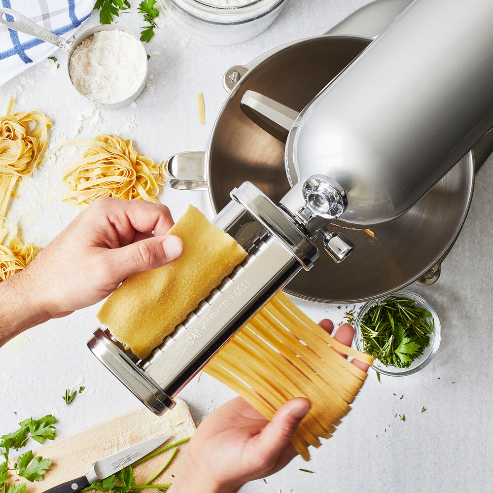 KitchenAid® Pro Line® Stand Mixer, 7 qt. Sur La Table