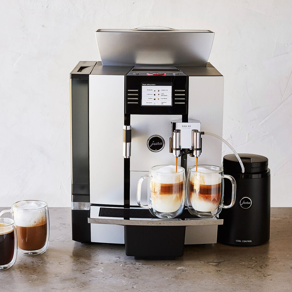 Jura Giga W3 Automatic Coffee Machine Sur La Table