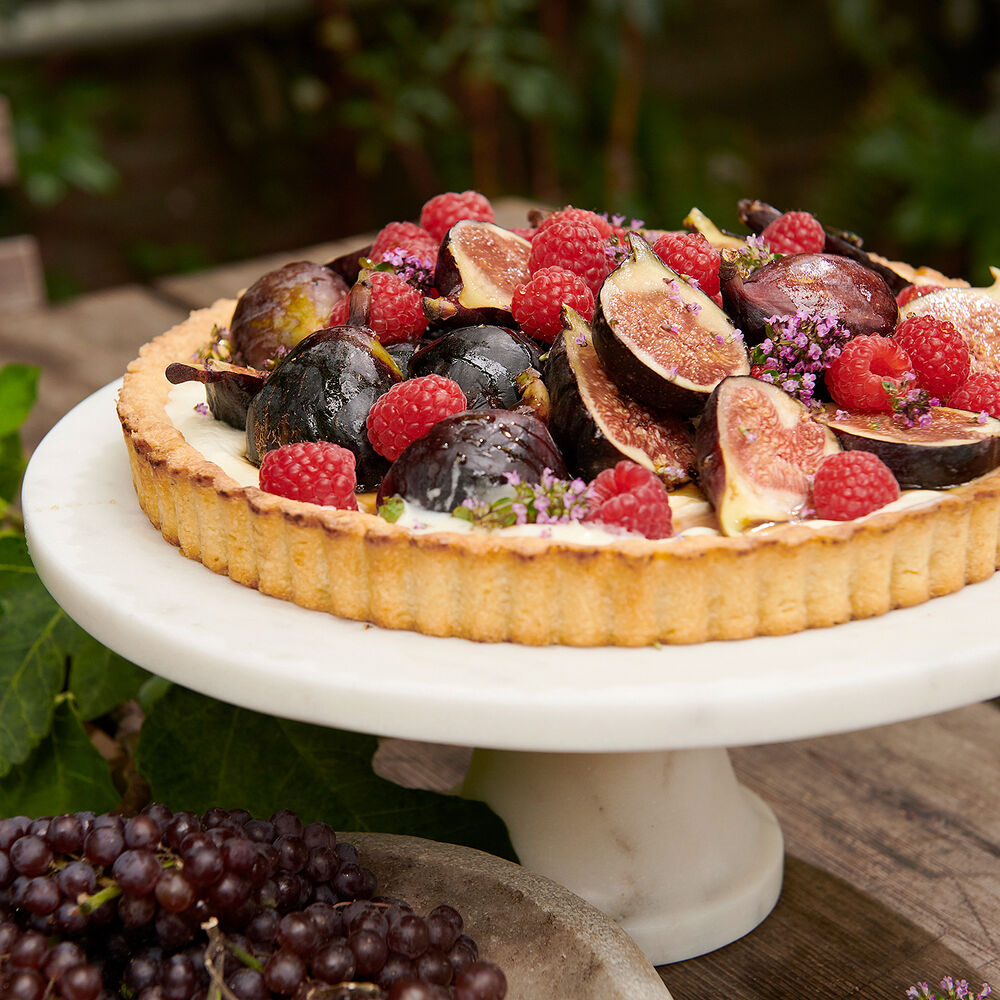Porcelain Cake Stand, 12.5"