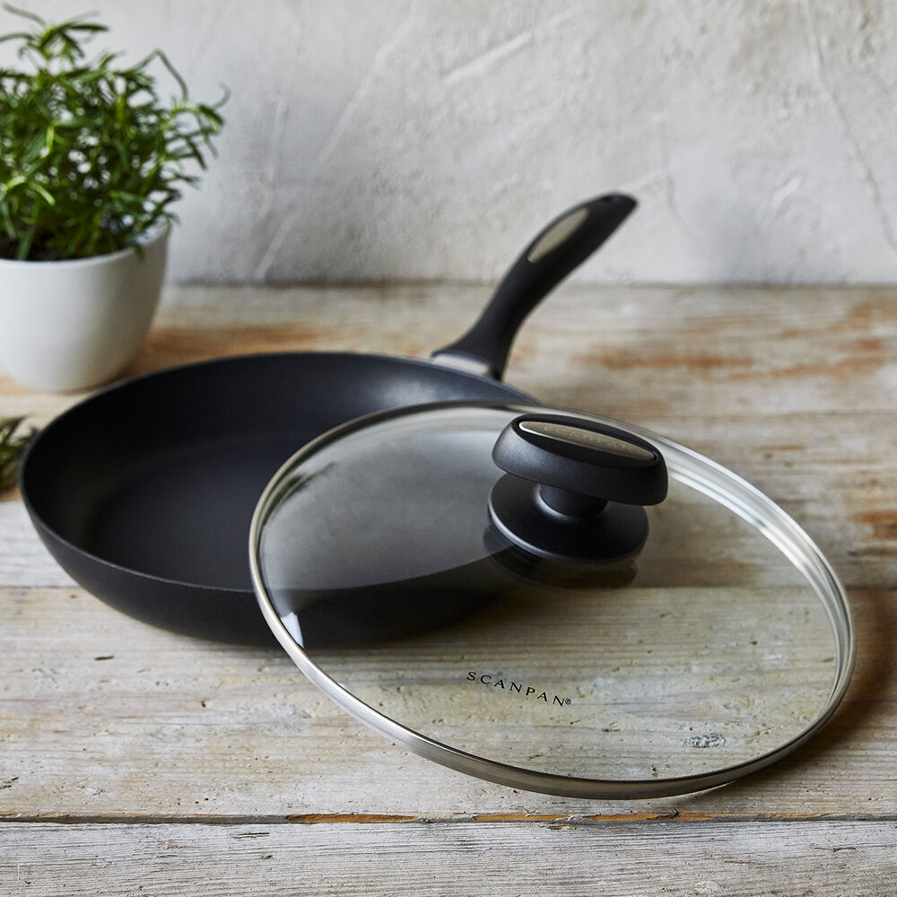 Scanpan ES5 Skillet with Lid Sur La Table