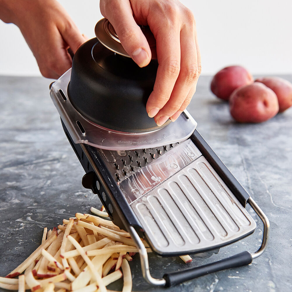 PL8 Professional Handheld Slicer Sur La Table