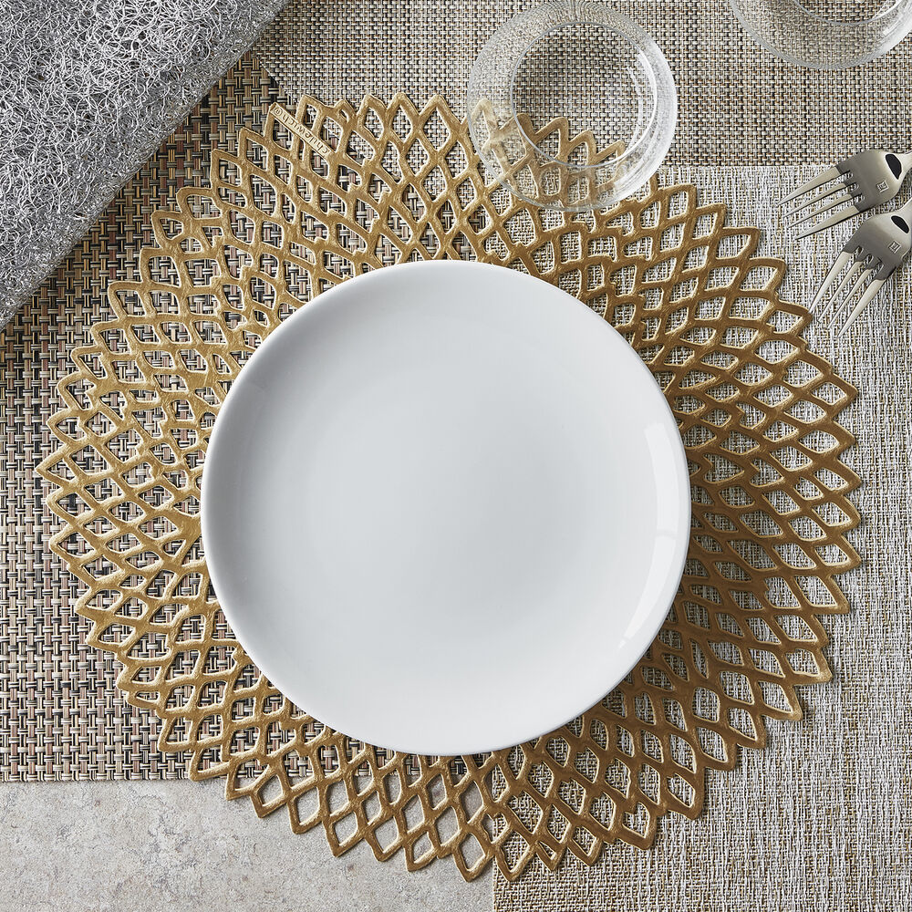 Chilewich Pressed Dahlia Placemat, 14" Sur La Table