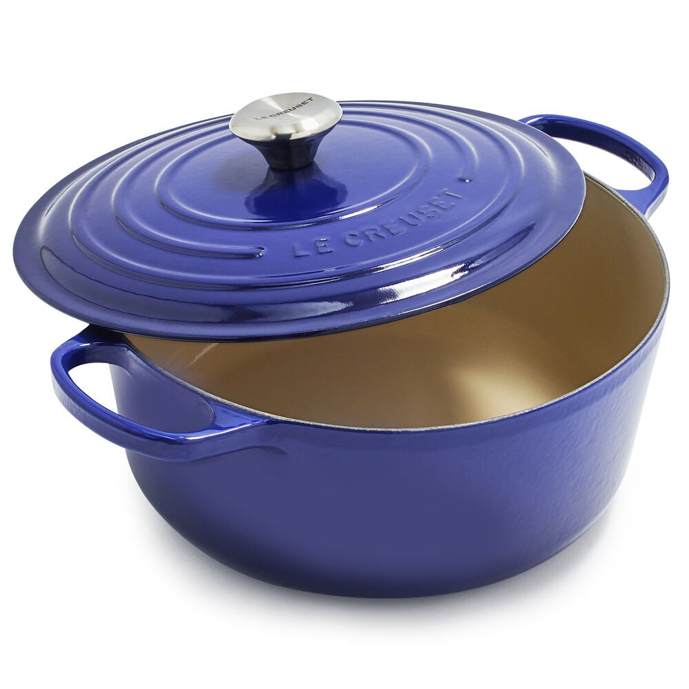 Le Creuset Signature Round Dutch Oven, 7.25 qt. Sur La Table