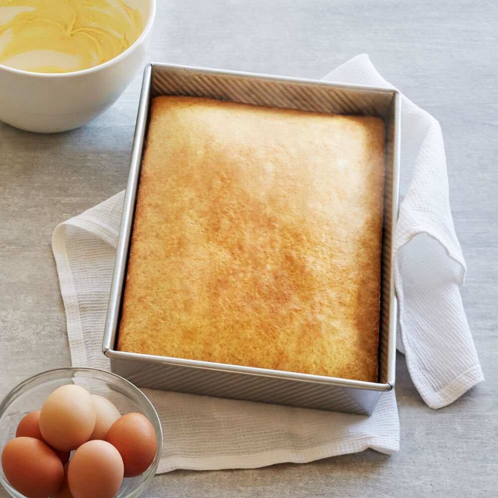 Sur La Table Platinum Pro Rectangular Cake Pan 9 X 13 Sur La Table