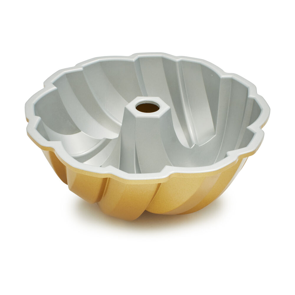Nordic Ware 75th Anniversary Braided Bundt® Pan, 12 Cups Sur La Table