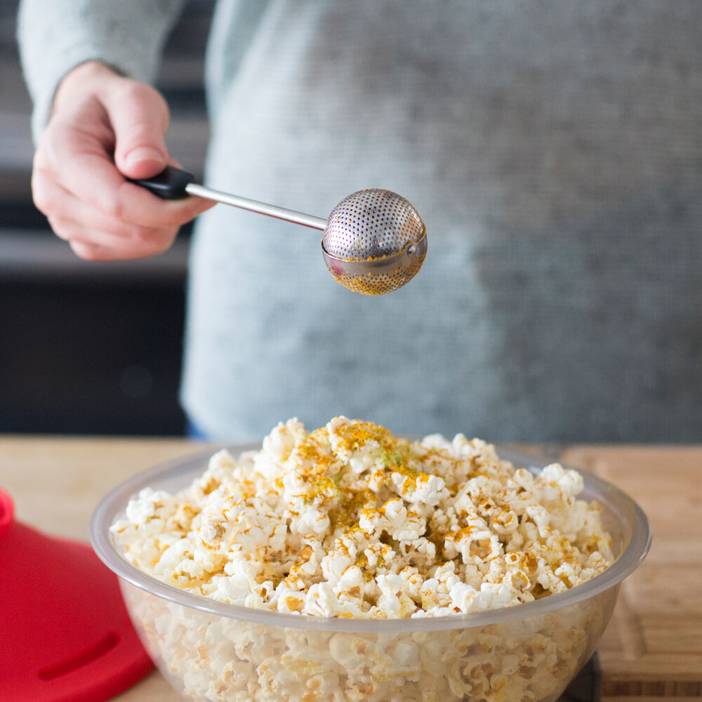 OXO Baker’s Dusting Wand Sur La