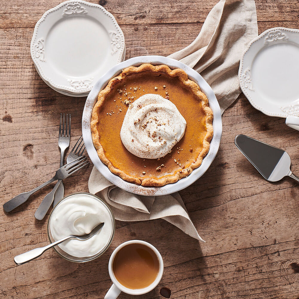 Emile Henry Modern Classics Pie Dish, 9"