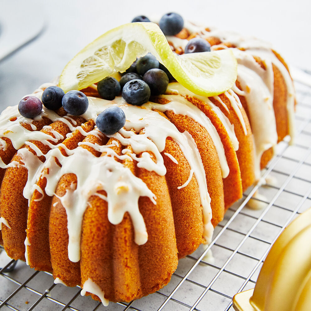 Nordic Ware Anniversary Loaf Pan 6 Cups Sur La Table