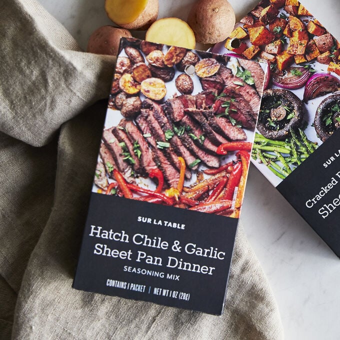 Sur La Table Hatch Chile & Garlic Sheet Pan Seasoning Mix, 1 oz.