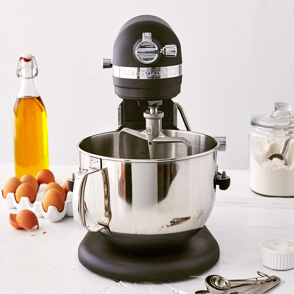 KitchenAid® Pro Line® Stand Mixer, 7 qt. Sur La Table