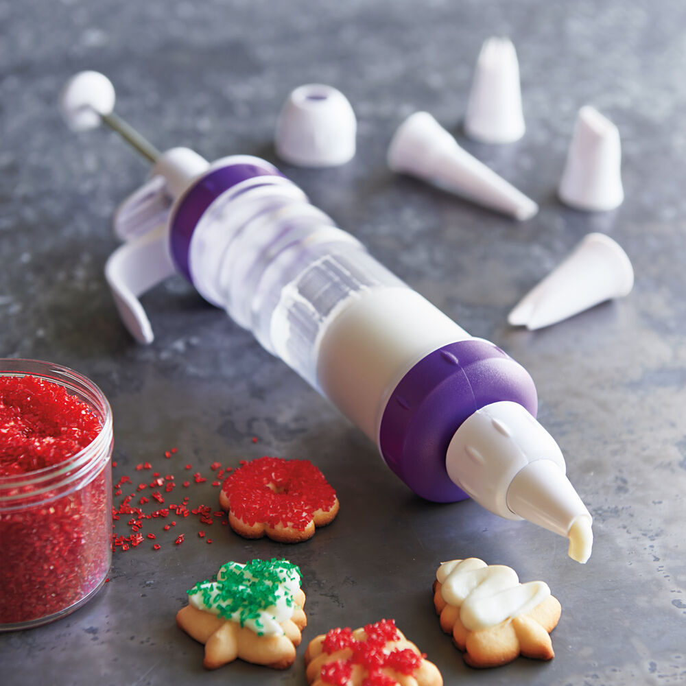 Wilton Dessert Decorator Plus Set Of 8 Sur La Table