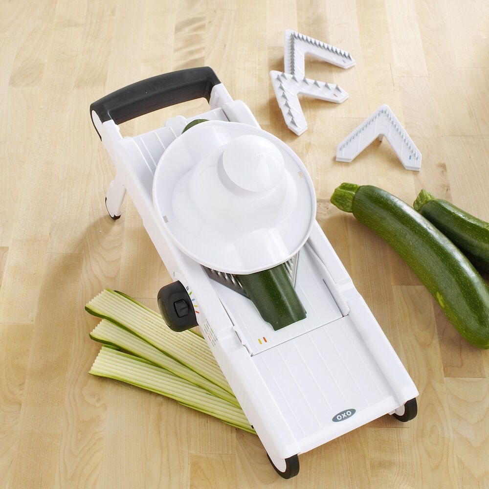 OXO V Slicer Mandoline Sur La Table