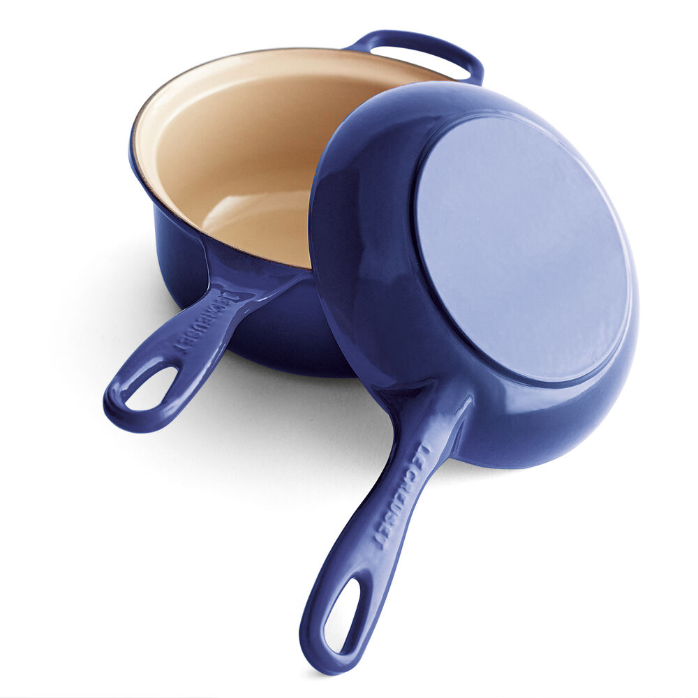 Le Creuset Multifunction Pan 2 5 Qt Sur La Table