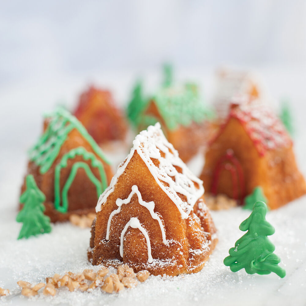 Nordic Ware Cozy Village Cakelet Pan Sur La Table