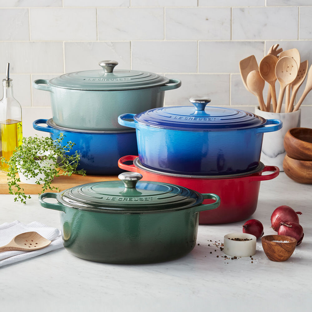 Le Creuset Signature Cast Iron Round Dutch Oven with Lid Le Creuset - Yahoo  Shopping