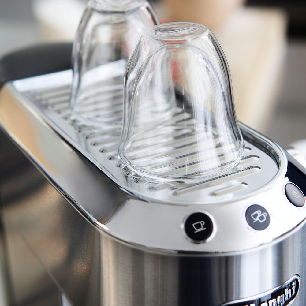 De Longhi Dedica Pump Espresso Machine Sur La Table
