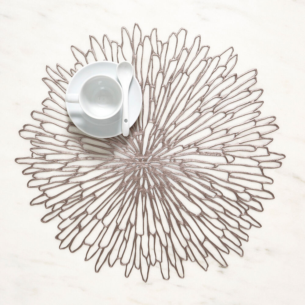 Chilewich Vinyl Bloom Placemat Sur La Table