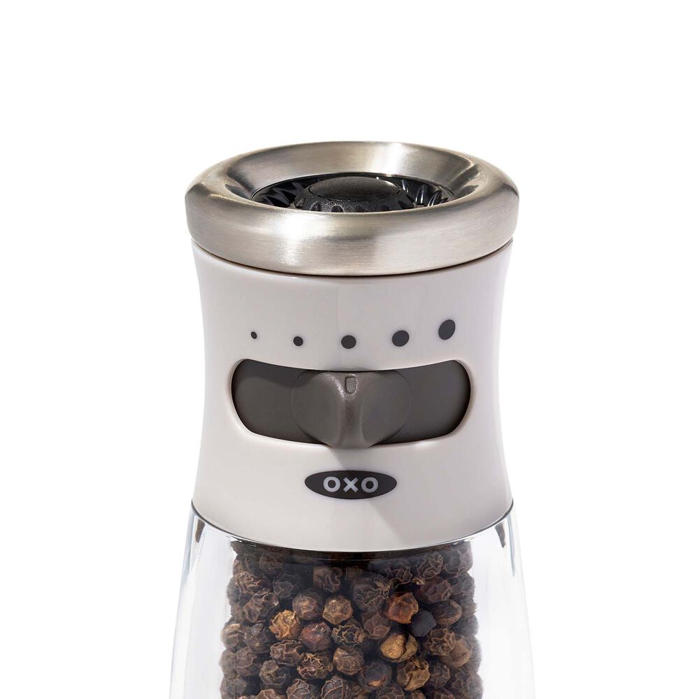 OXO Good Grips Contoured MessFree Pepper Grinder Sur La Table