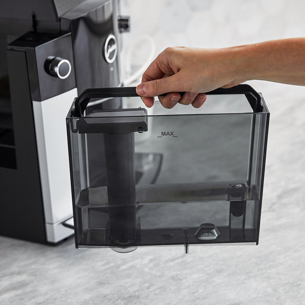 JURA D6 Automatic Coffee Machine Sur La Table