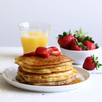 Sur La Table Gluten-Free Buttermilk Pancake &#38; Waffle Mix