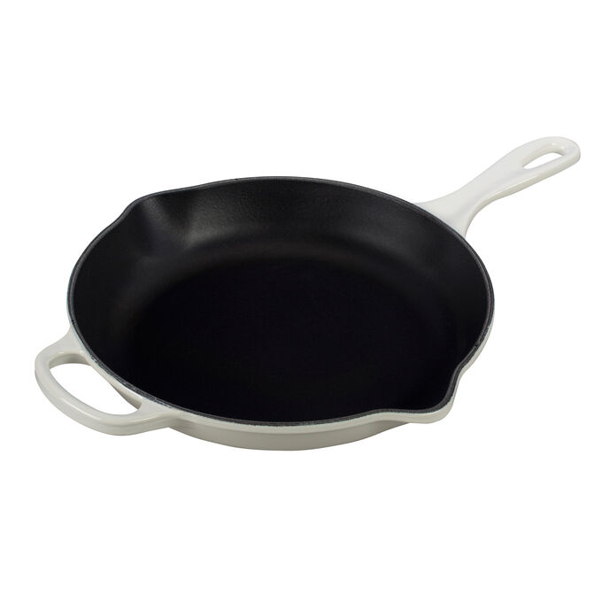Le Creuset Signature Cast Iron Skillet 10 25 Sur La Table