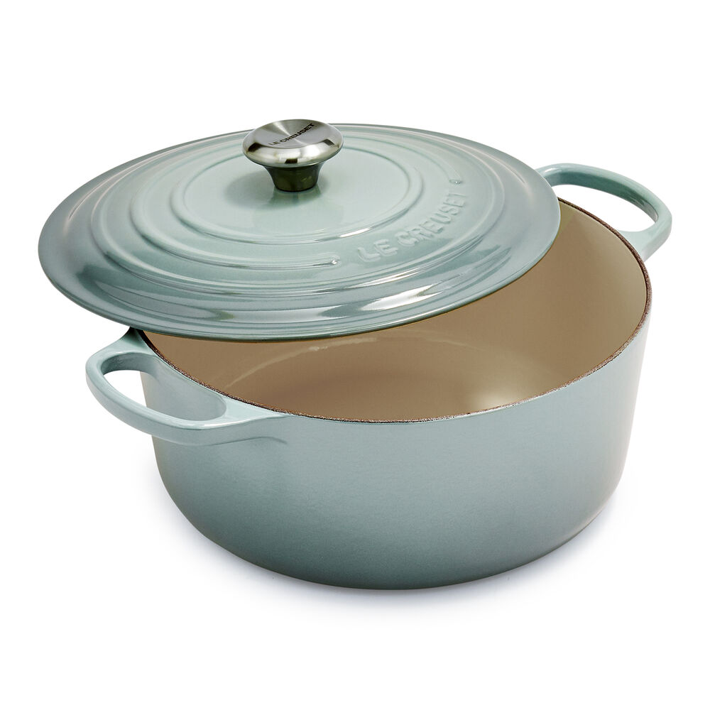 Image of enamel cast iron dutch oven